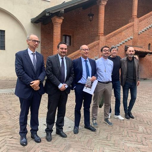 Con For Life al Teatro Coccia 'Mogol &amp; Anima Lucio' in Concerto