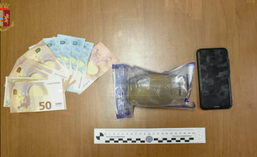 Spaccio di droga nei boschi lungo la Sesia: 5 arresti e ingente sequestro di stupefacente - IL VIDEO
