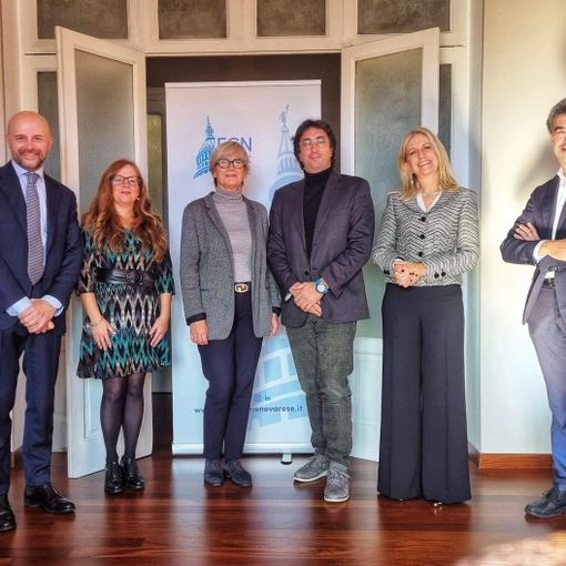 Premi di laurea per eccellenza accademica nell'ambito dell'economia e impresa