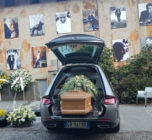 Addio “Signor Nino” Cerruti, il tributo dei dipendenti al Lanificio