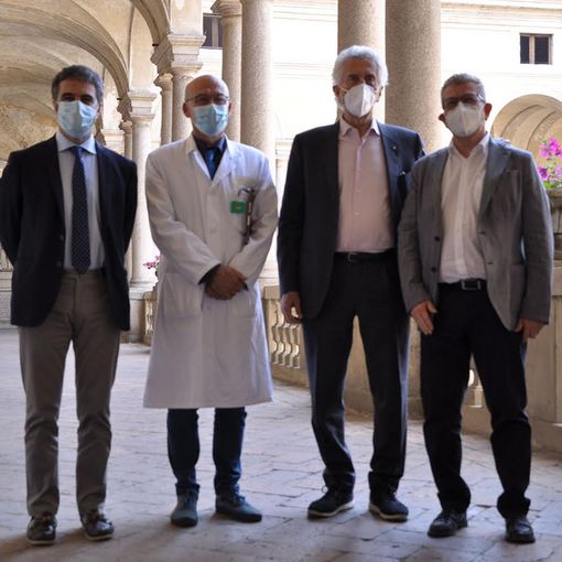 Donati da Fondazione Banca Popolare Di Novara per l’aggiornamento di Radioterapia oncologica