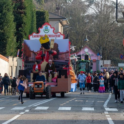 Concluso il carnevale di Trecate con sfilata e cerimonia di premiazione. FOTO