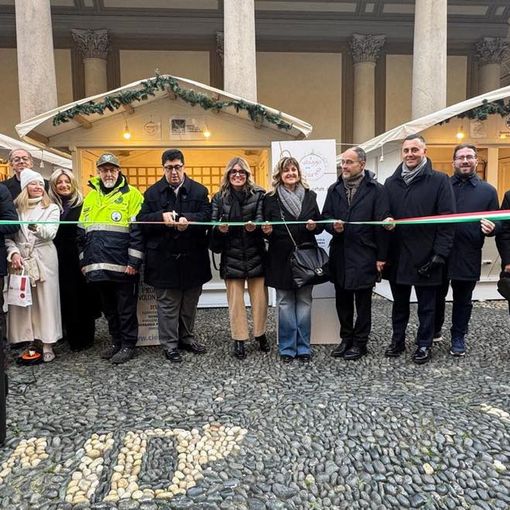 Mercatino della solidarietà: inaugurata la ventisettesima edizione a Novara