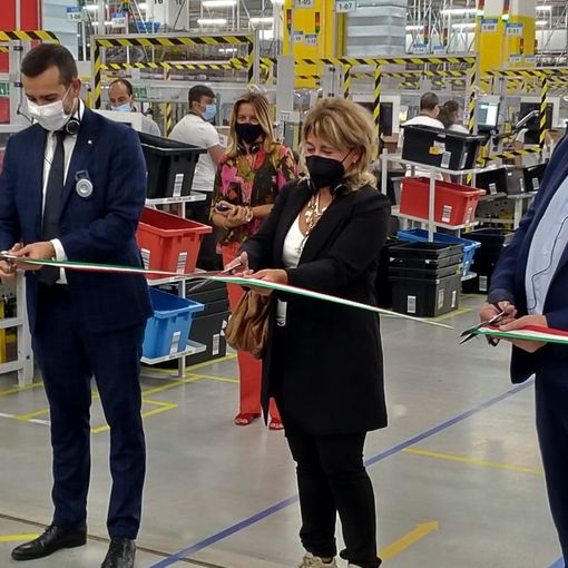 Inaugurato oggi il centro Amazon di Agognate
