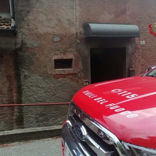 Incendio in un'abitazione nel comune di Orta san Giulio