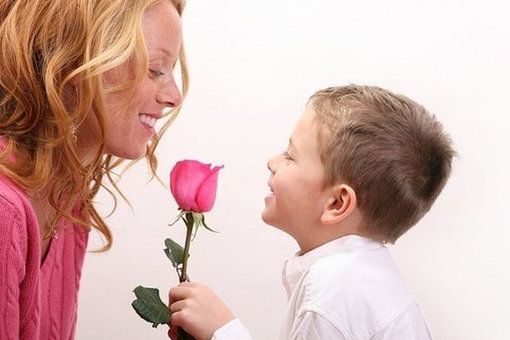 &quot;Festeggiamo insieme la festa della mamma!&quot;: nuova iniziativa del progetto &quot;Porte aperte&quot;