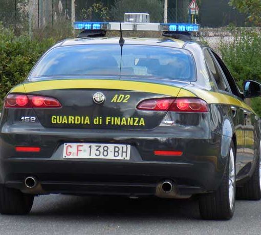 Notizie dal Piemonte. Torino: Mascherine, gel, test e termometri &quot;falsi&quot; contro il covid: perquisizioni nelle farmacie del torinese