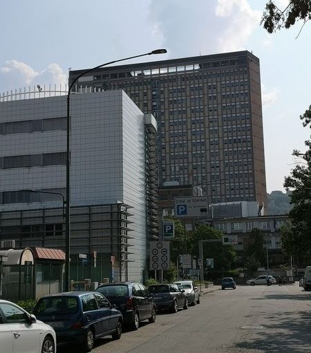 Intervento record al CTO: 11 ore di intervento per riattaccare le dita delle mani a un giovane lavoratore