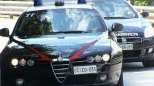 Ritrovato cadavere nei boschi di Oleggio: si ipotizza un omicidio legato allo spaccio