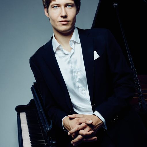 Festival LagoMaggioreMusica 2019: &quot;Igor Andreev&quot; si esibisce ad Arona