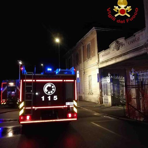 Incendio la scorsa notte  all’ex Macello di piazza Pasteur