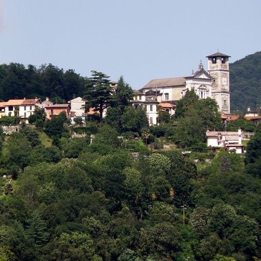 Una camminata con degustazione tra i boschi e le bellezze artistiche di Armeno e Miasino