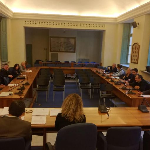 Piste ciclabili lungo il canale Cavour: incontro tra la Provincia e i sindaci