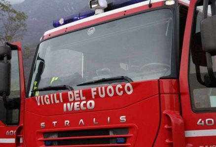 Bellinzago: auto si ribalta vicino alla pista da cross, uomo in rianimazione