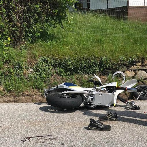Incidente a Cheggino. Centauro in ospedale a Borgomanero