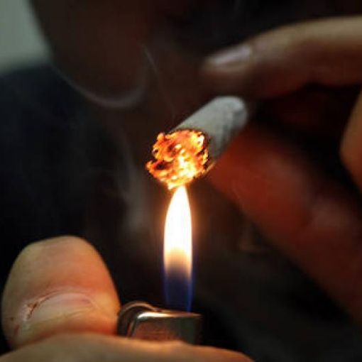La droga fa male sempre: le leggi non possono cambiare l’evidenza scientifica