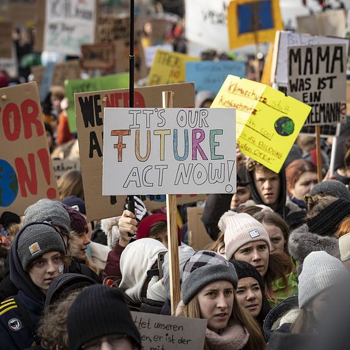 Tornano in piazza i ragazzi di Friday For Future