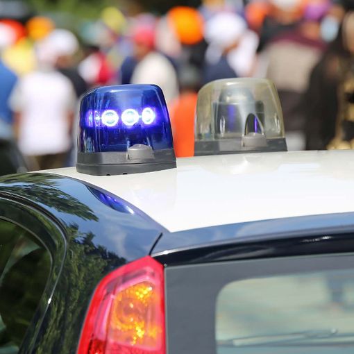 Lo stabile confiscato alla criminalità e assegnato al Comune ospiterà le donne in difficoltà e un'associazione