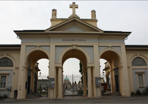 Trecate, martedì 2 luglio un momento di preghiera presso la Chiesa del Cimitero