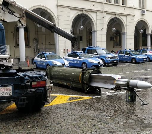 Sequestrate armi da guerra e un missile a militanti di estrema destra. Tra loro anche un 51enne di Oleggio