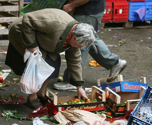 Lotta alla povertà, Coldiretti lancia l'idea della &quot;spesa sospesa&quot; per 200mila famiglie piemontesi