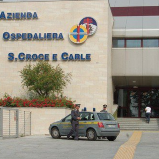 Notizie dal Piemonte. 800mila euro di protesi pagate e sparite: caposala di Cuneo arrestato per truffa