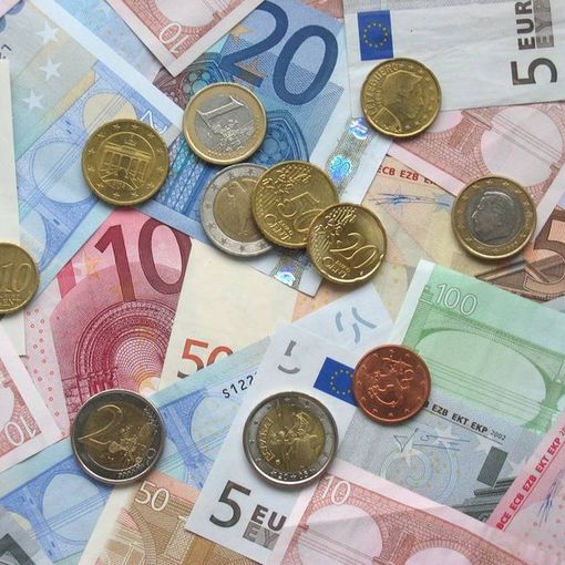 Bonus di 600 euro per i lavoratori esclusi dagli ammortizzatori, i sindacati: “Alcune categorie ancora tagliate fuori”