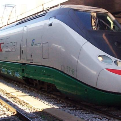 Notizie dal Piemonte. Incredibile vicenda, nella mattina di martedì: ritardi fino a 45 minuti per 5 Frecce, 2 Italo e 15 Regionali