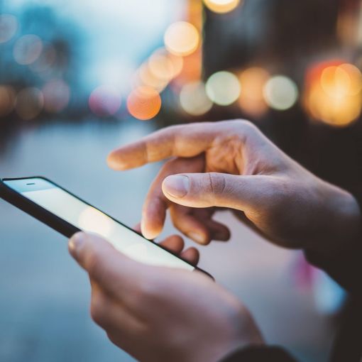 Telefoni senza campo, Uncem: “Bene in Parlamento le azioni sul destino della ricezione nelle aree montane del paese. Le compagnie telefoniche investano”