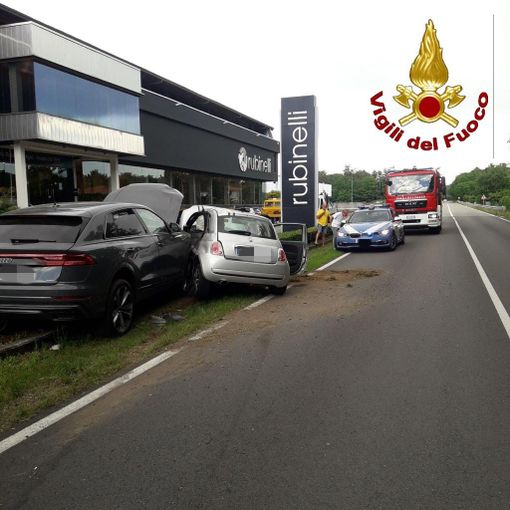 Incidente tra 2 auto a Fontaneto d’Agogna