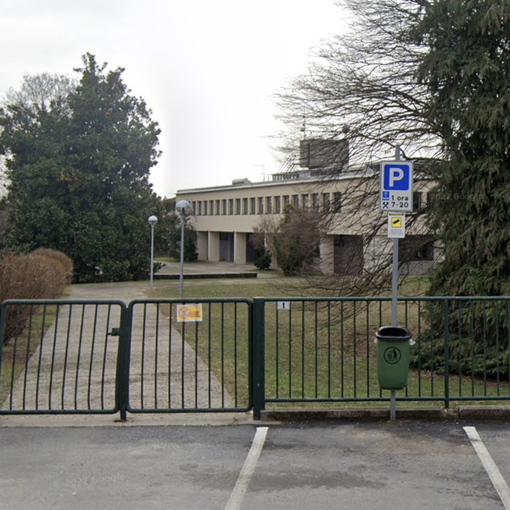 Laboratorio &quot;Intrecci&quot;: un'esperienza educativa sull'arte tessile per gli studenti dell'Istituto Comprensivo &quot;Andrea Camilleri&quot; di Varallo Pombia