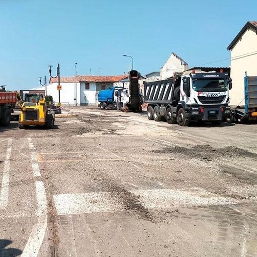 Riaperta la piazza del Municipio di Garbagna