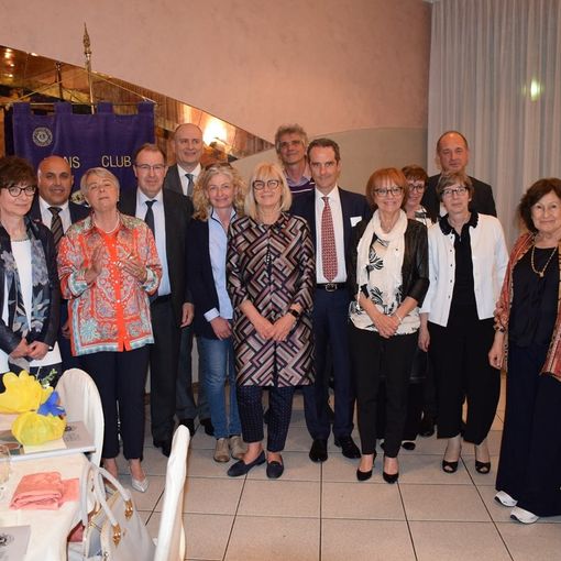 Presentato dai Lions di Borgomanero il progetto per le radiografie a domicilio