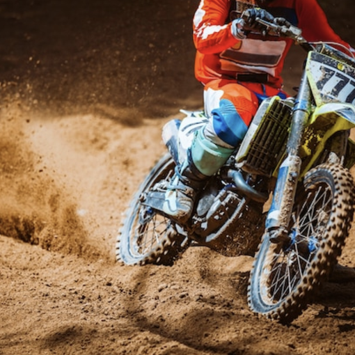 Domani le Supermoto arrivano a Borgo Ticino