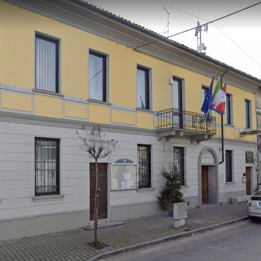 Il sindaco di Casalvolone è Enzo Piantanida