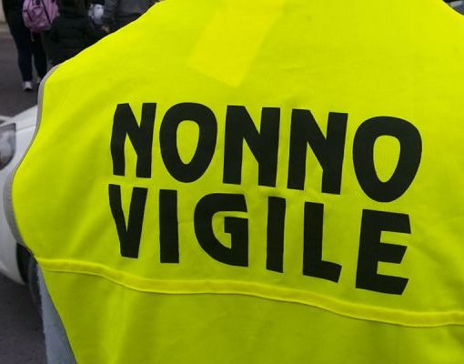 Nonni Vigili&quot;a Novara: Avviso pubblico per la ricerca di cittadini interessati al servizio di scorta scolastica