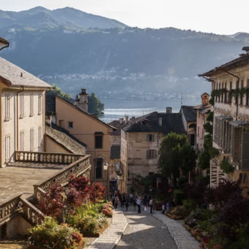 Al via la prima edizione del festival &quot;Un lago di libri&quot;