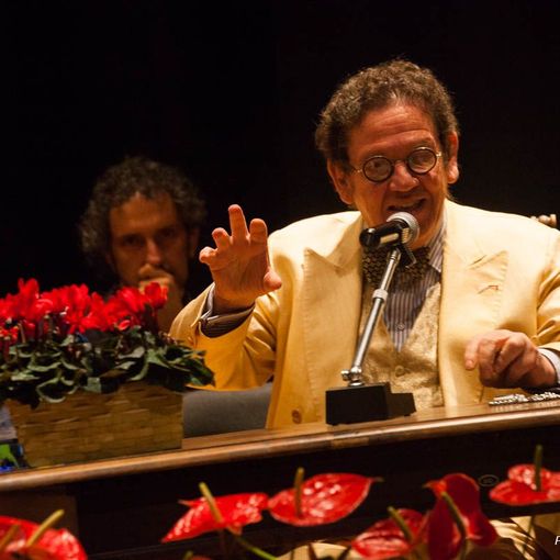 Scomparsa Philippe Daverio, l’assessore Poggio: “Grande intellettuale, ironico e mai banale”