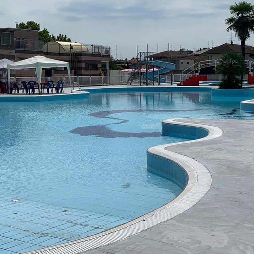 ‍Piscina comunale Trecate: approvato il progetto  per individuare l’affidatario del servizio