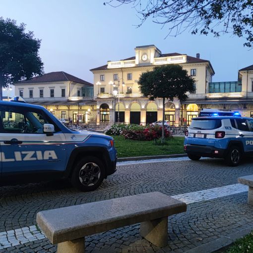 Aggressione alla stazione di Novara: studente ferito e sindaco chiede azioni immediate