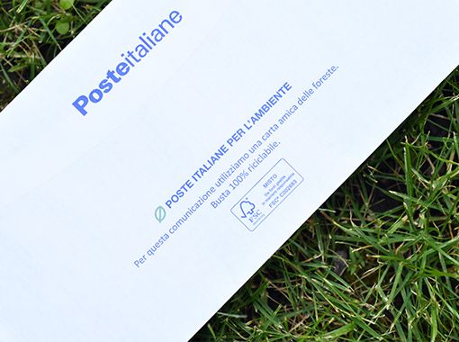 Poste Italiane punta sull’ambiente con le nuove buste