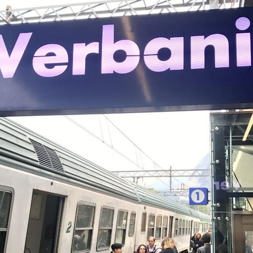 “Due ore fermi tra Busto Arsizio e Gallarate per un guasto ai binari”