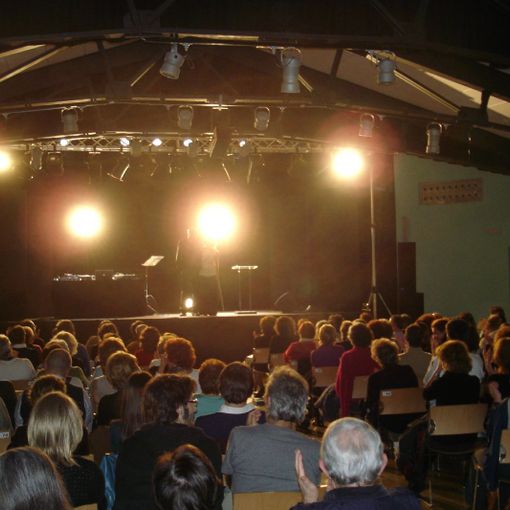 La rassegna “Il teatro visto da vicino” riparte con “Novecento”