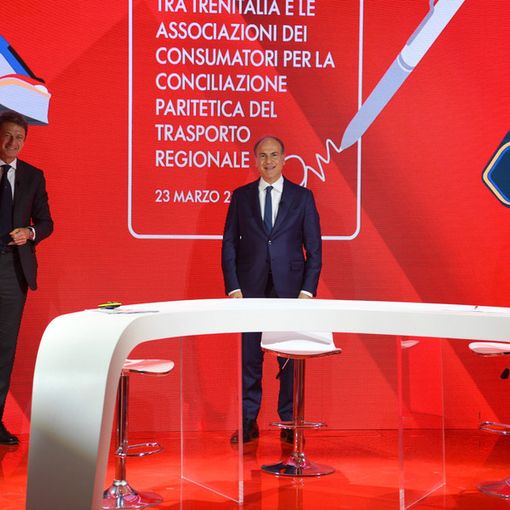 Trenitalia e Consumatori firmano l'accordo per la Conciliaizone Paritetica
