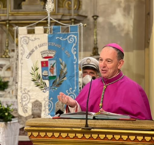 Al Broletto l’incontro dell’Associazione Life “La vita è meravigliosa” con Mons. Antonio Suetta