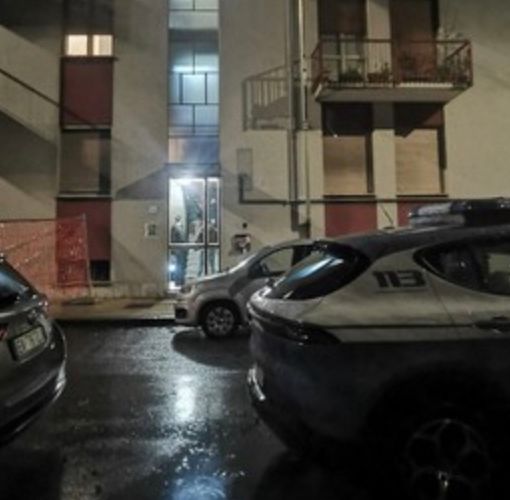 Cronaca dal Nord Ovest. Vercelli, ucciso a coltellate durante la lite a casa della fidanzata: aveva 58 anni