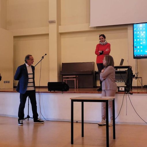 Due giorni di lezione su raccolta differenziata e riciclo per gli alunni delle classi prime della scuola “Cassano”