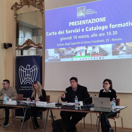 Cst, presentati la carta servizi e il catalogo formativo