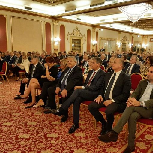 ''Le Pmi sono la spinta dell'economia italiana''