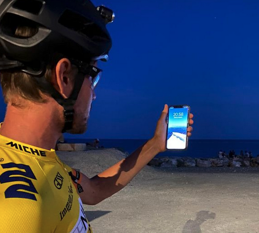 Dal Mar Ligure alla Capanna Margherita in 11 ore e 48 minuti